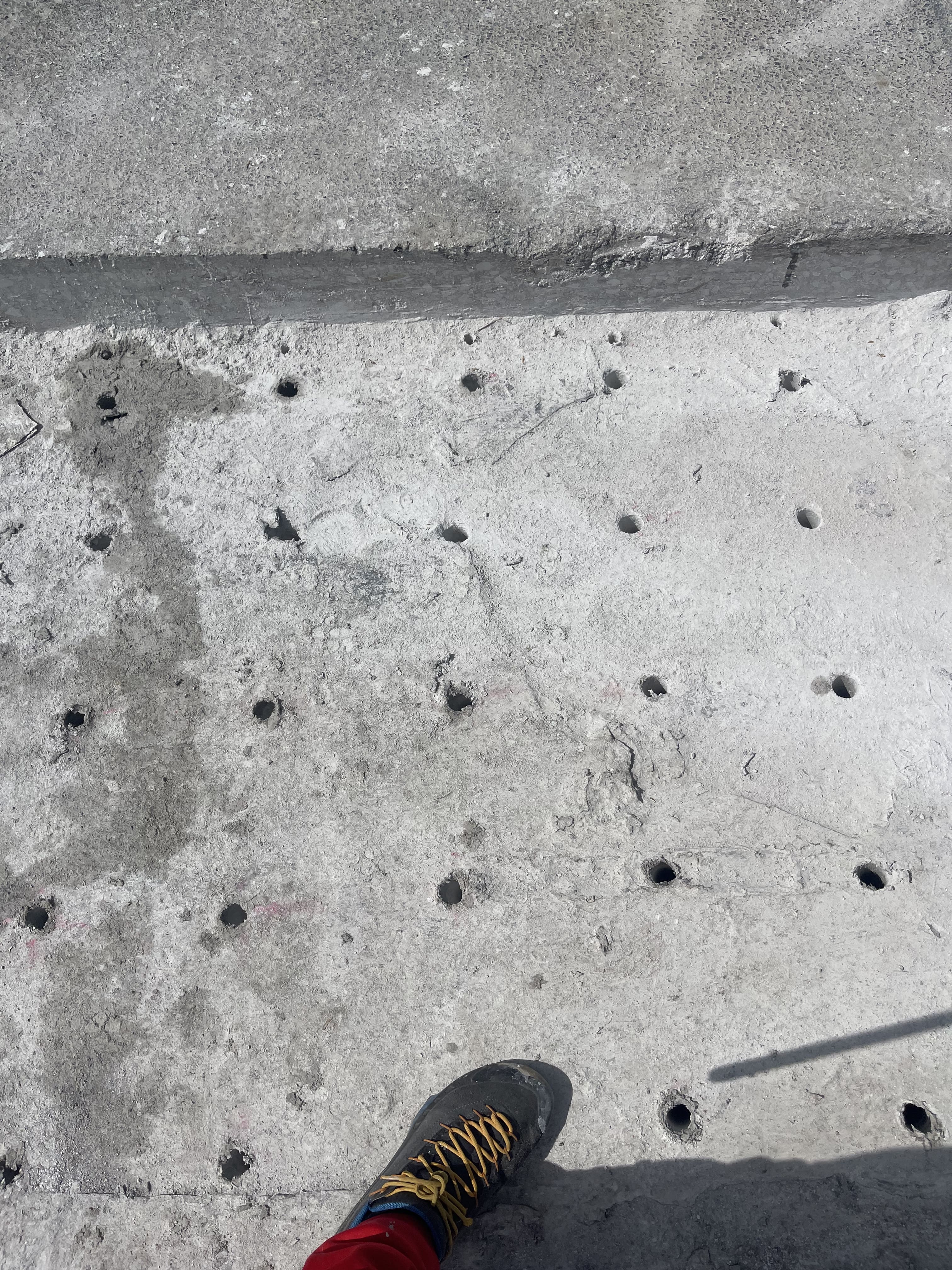 Bridge renovation with drilled reinforced concrete